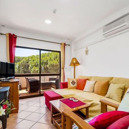 Pine Trees Penthouse Apartment Ольос де Агуа Екстериор снимка