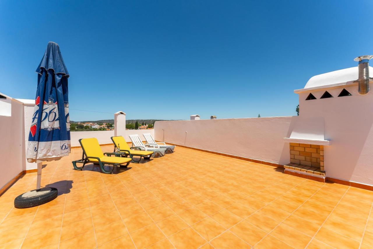 Pine Trees Penthouse Apartment Ольос де Агуа Екстериор снимка