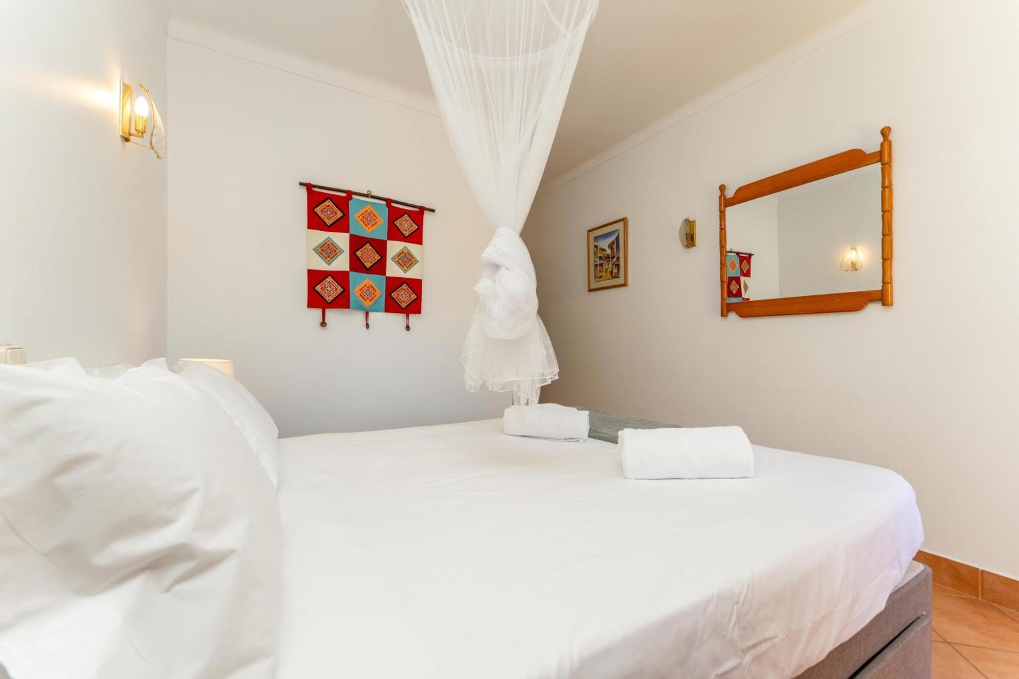 Pine Trees Penthouse Apartment Ольос де Агуа Екстериор снимка