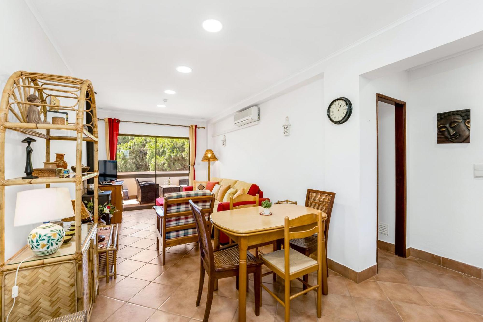 Pine Trees Penthouse Apartment Ольос де Агуа Екстериор снимка