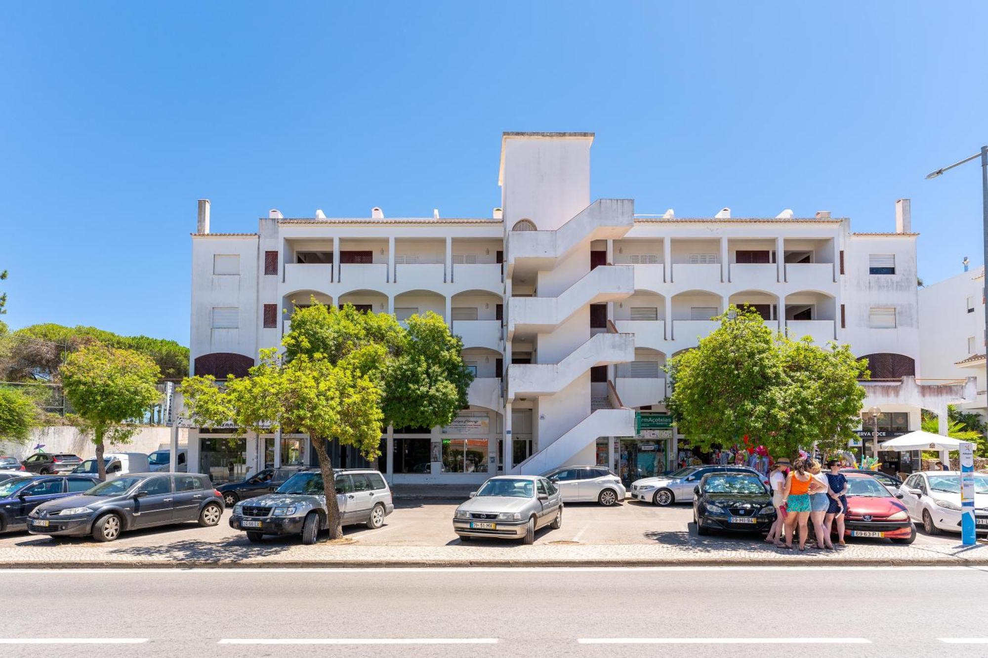 Pine Trees Penthouse Apartment Ольос де Агуа Екстериор снимка